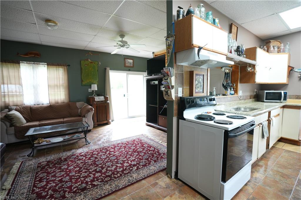 30191 Back Creek Rd Property Photo 6