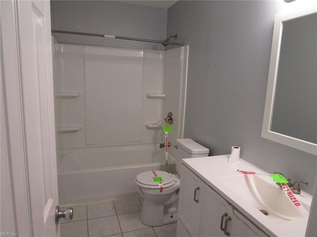 4 Roy Ct Property Photo 12