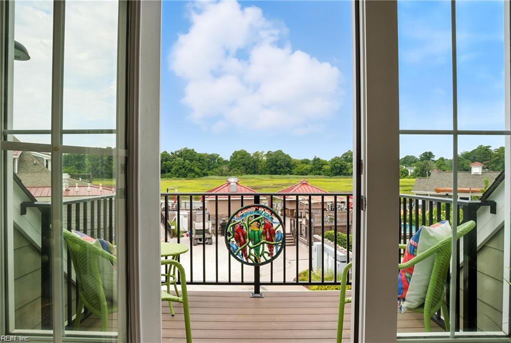 201 Cove Rch Property Photo 3