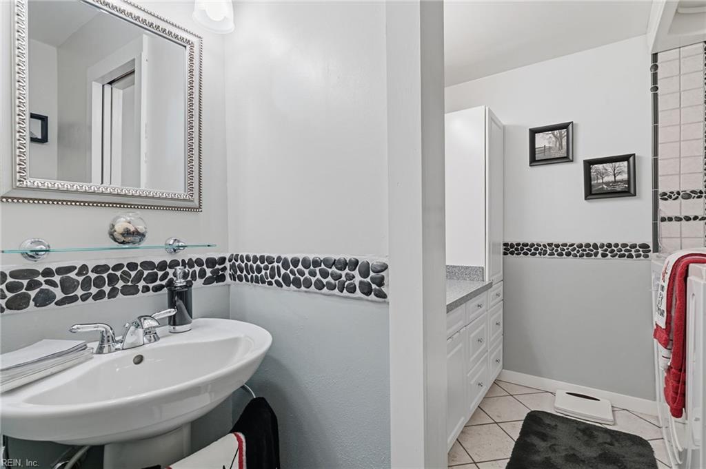 320 Bay Tree Beach Rd Property Photo 10