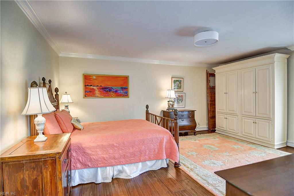 700 Oriole Dr Property Photo 24