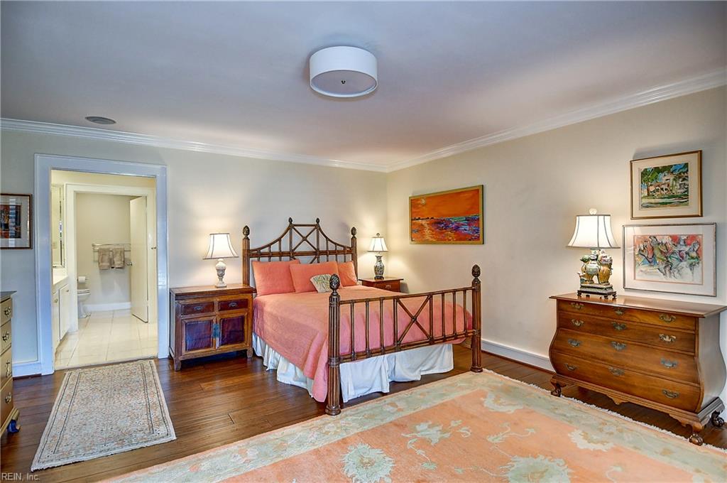 700 Oriole Dr Property Photo 25
