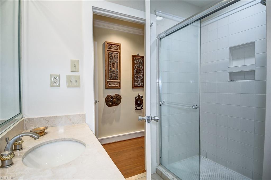 700 Oriole Dr Property Photo 32