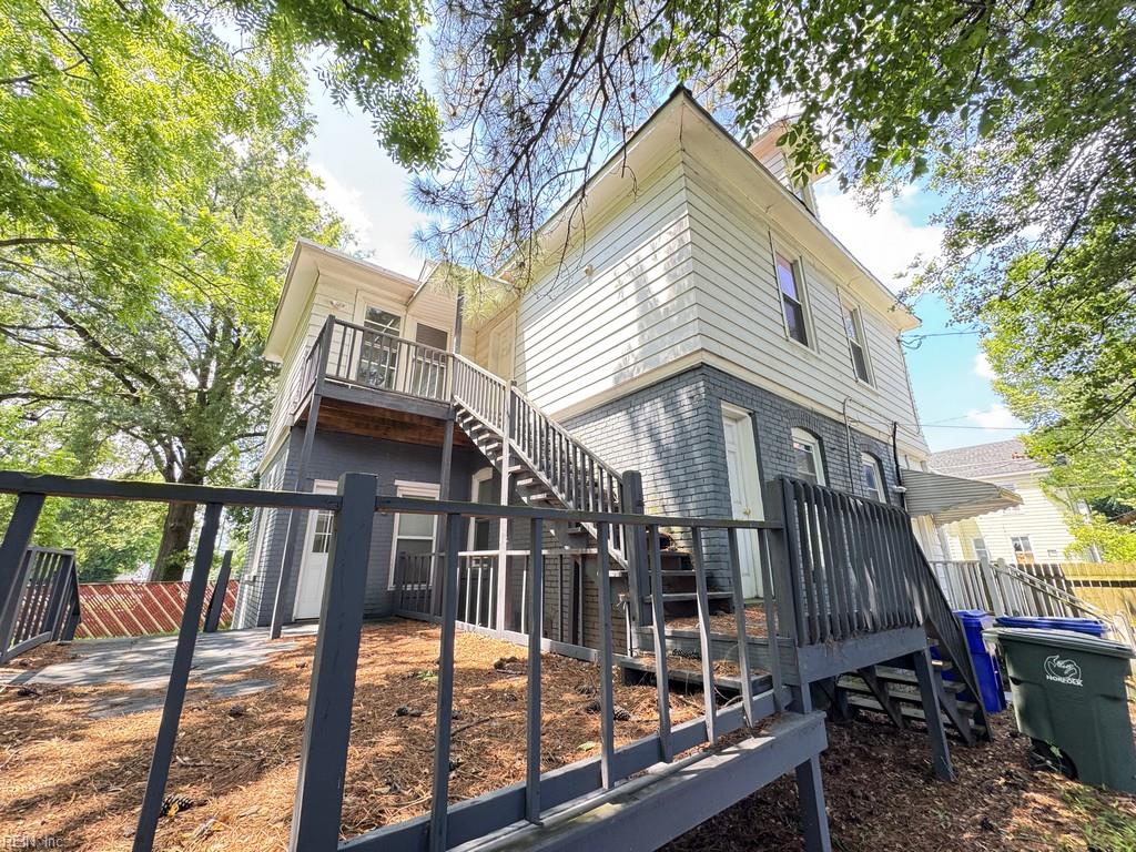 200 Hardy Ave Property Photo 2