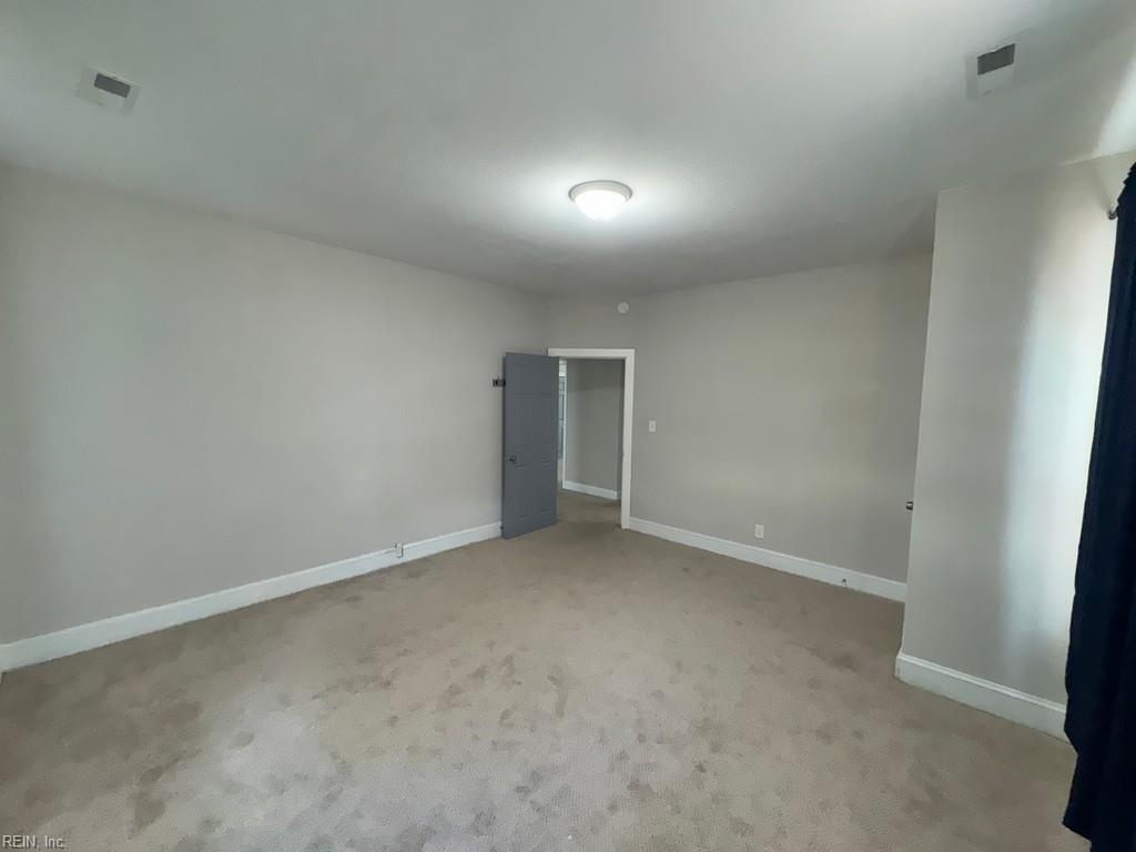 200 Hardy Ave Property Photo 17
