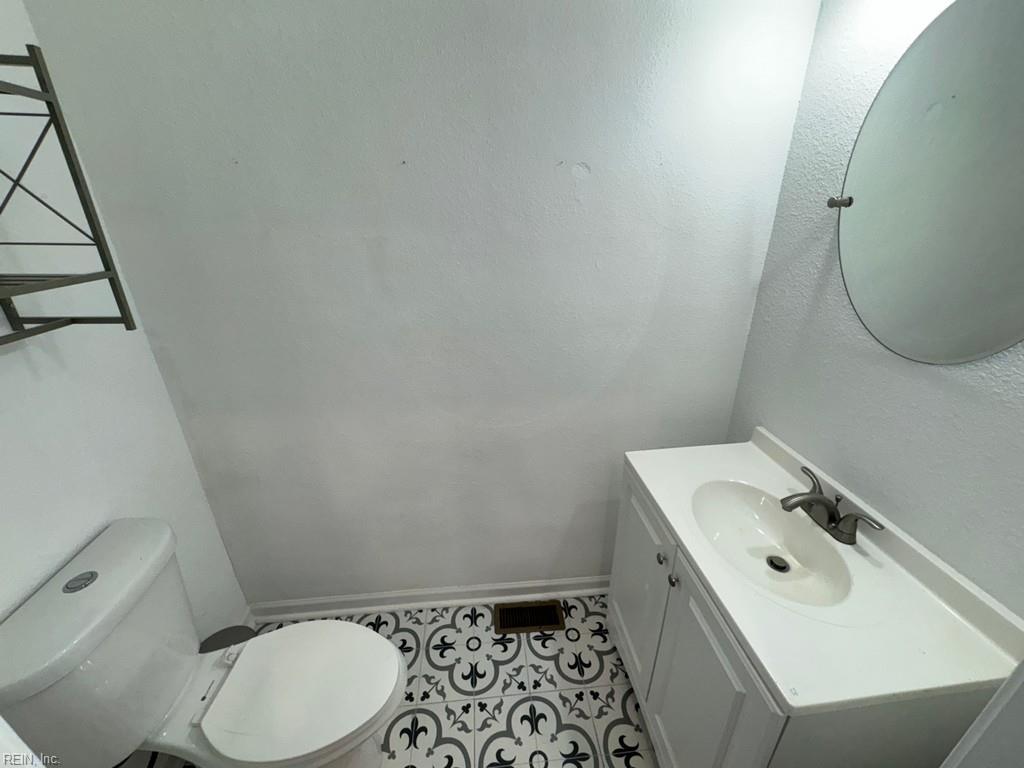 200 Hardy Ave Property Photo 30