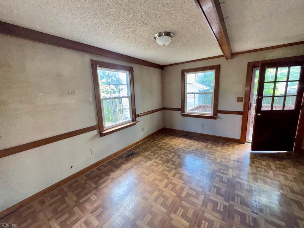 9230 Coleman Ave Property Photo 7