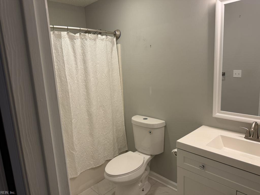 813 Gas Light Ln Property Photo 14