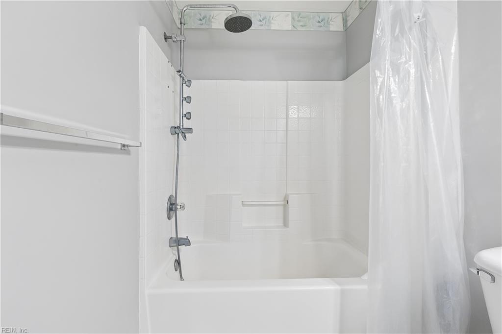 324 Hillside Ter Property Photo 27