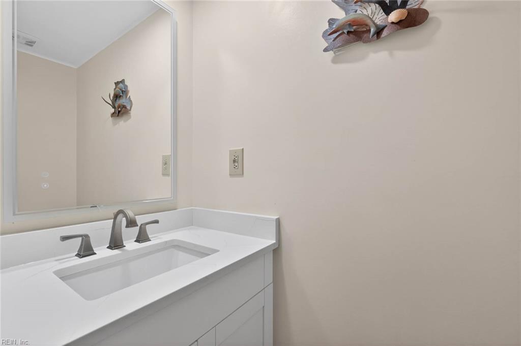 2113 Atlantic Ave Property Photo 17