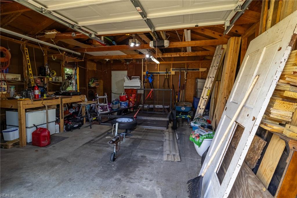 919 Sheppard Ave Property Photo 35