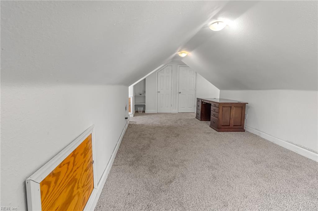919 Sheppard Ave Property Photo 46