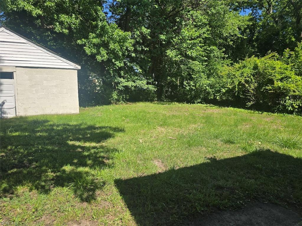 504 Homestead Ave Property Photo 9
