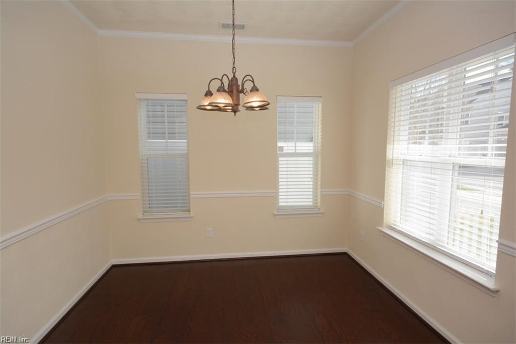 5124 Whitaker Pl Property Photo 3