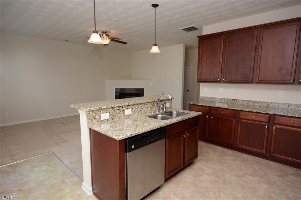 5124 Whitaker Pl Property Photo 8