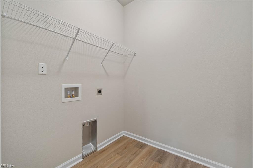 203 Halifax Ct Property Photo 17