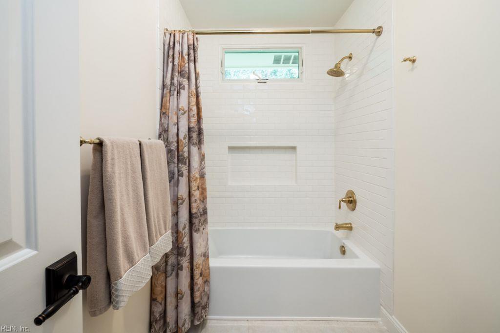 517 Woodards Ford Rd Property Photo 23