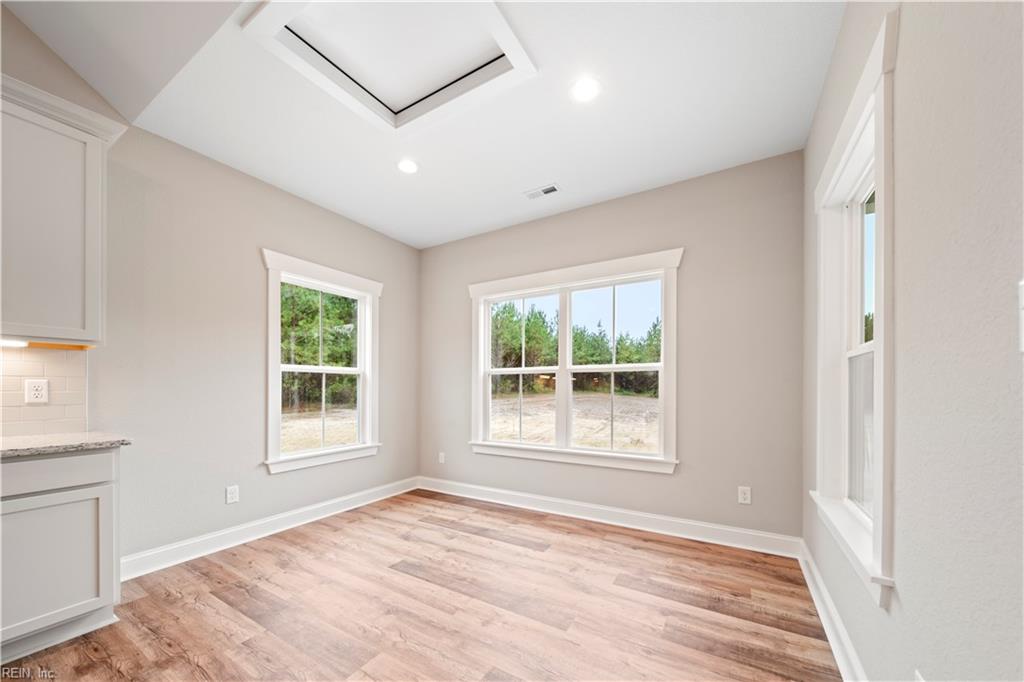 .47ac Holland Dr Property Photo 8