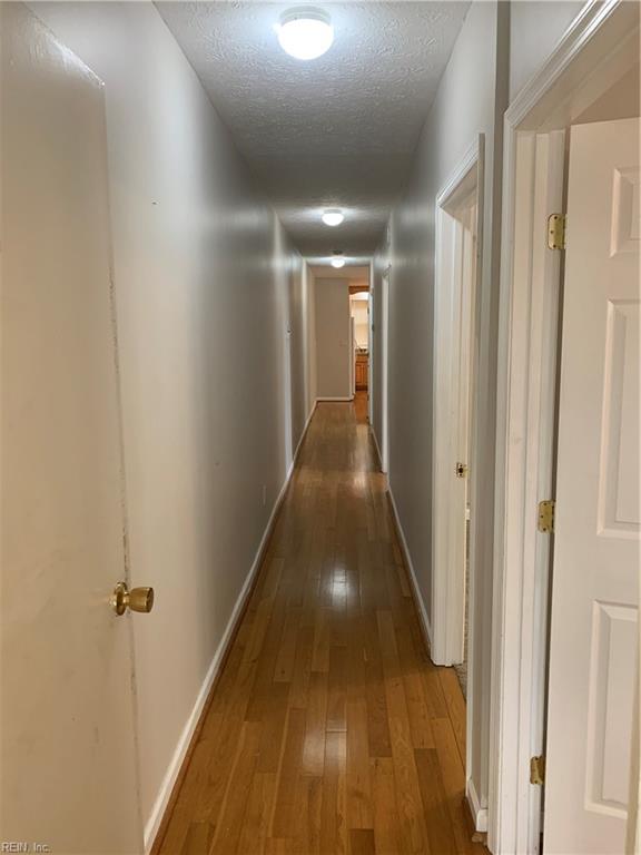 869 W 35th St Property Photo 3