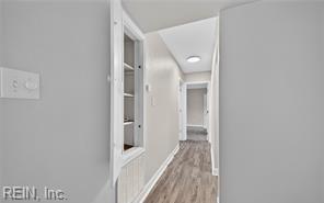 1010 Barclay Sq Property Photo 12