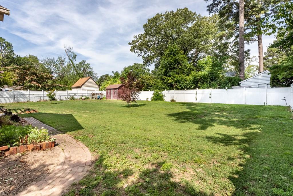 87 Waterview Dr Property Photo 4