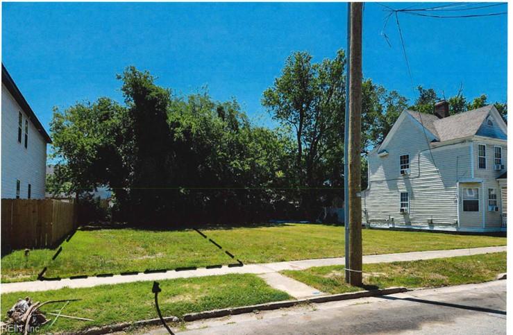 1038 23rd St Property Photo 1