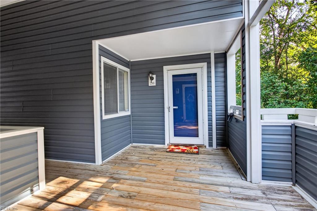 298 Nantucket Pl Property Photo 2