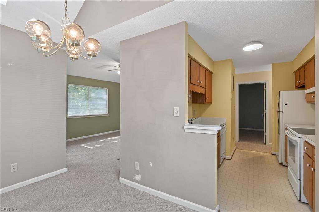 298 Nantucket Pl Property Photo 9