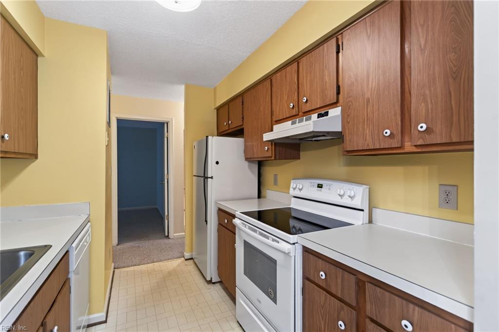298 Nantucket Pl Property Photo 11