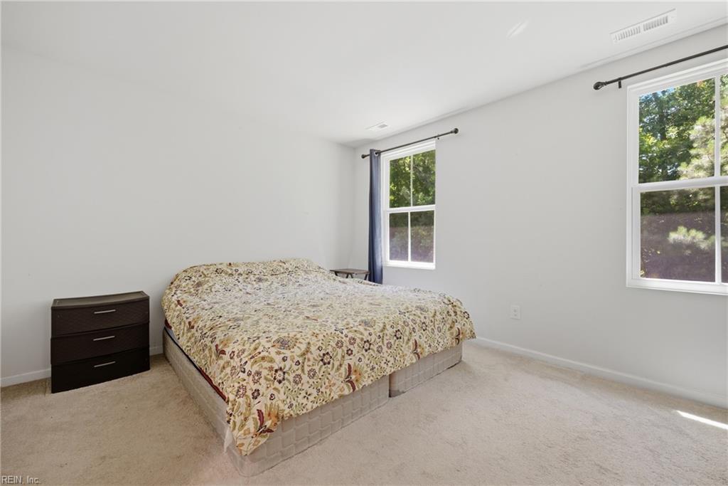 404 Lakeview Cv Property Photo 18