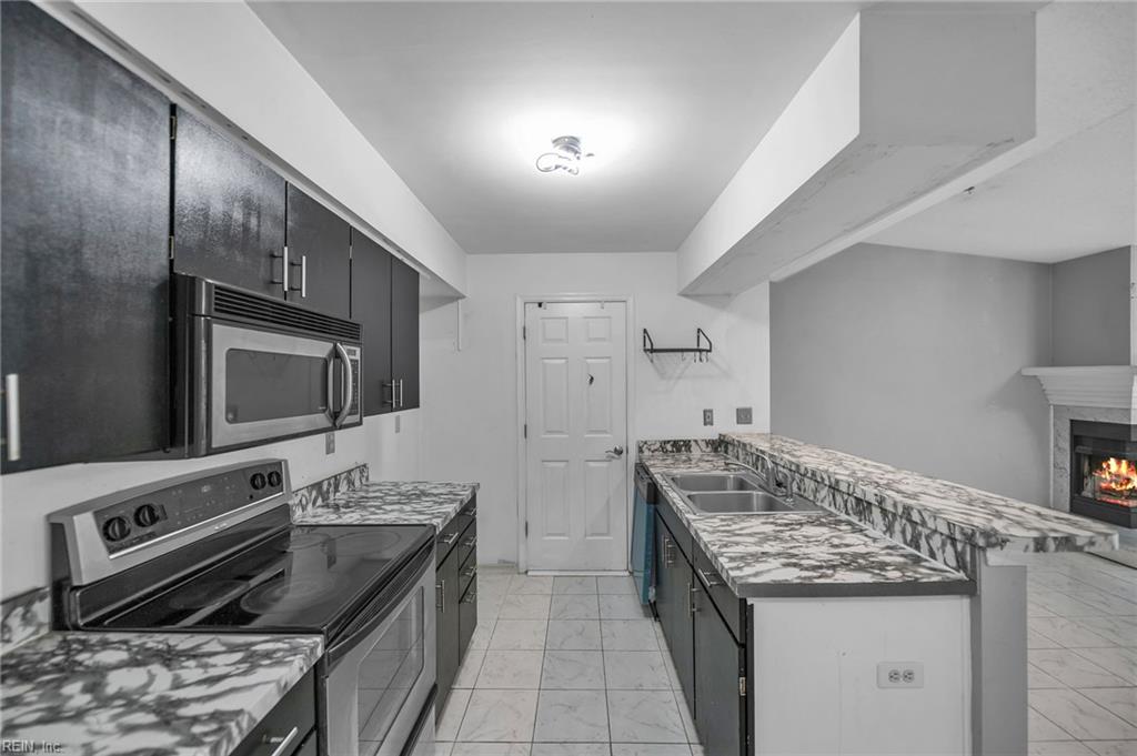 717 Inlet Quay Property Photo 18