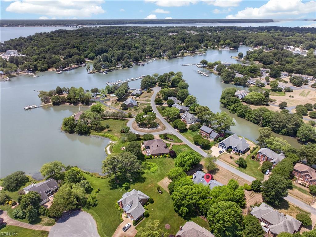 1801 Sawgrass Pointe Dr Property Photo 4