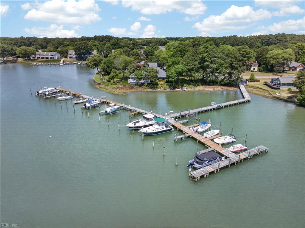 1801 Sawgrass Pointe Dr Property Photo 5