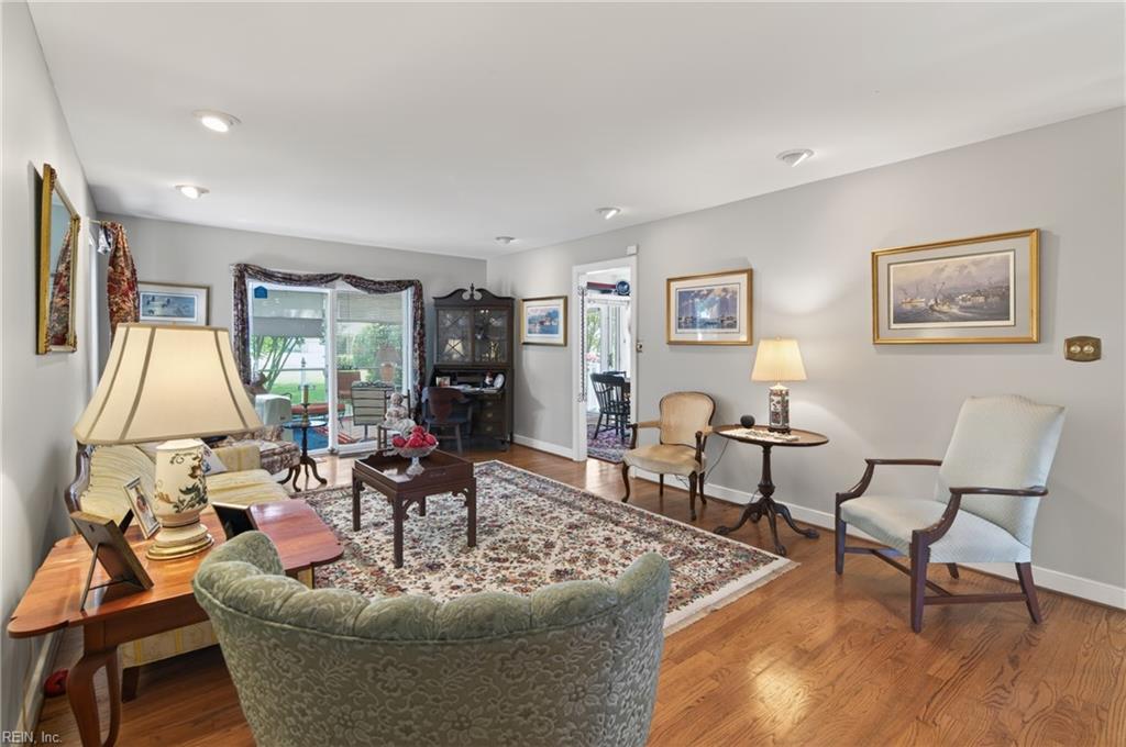1801 Sawgrass Pointe Dr Property Photo 17