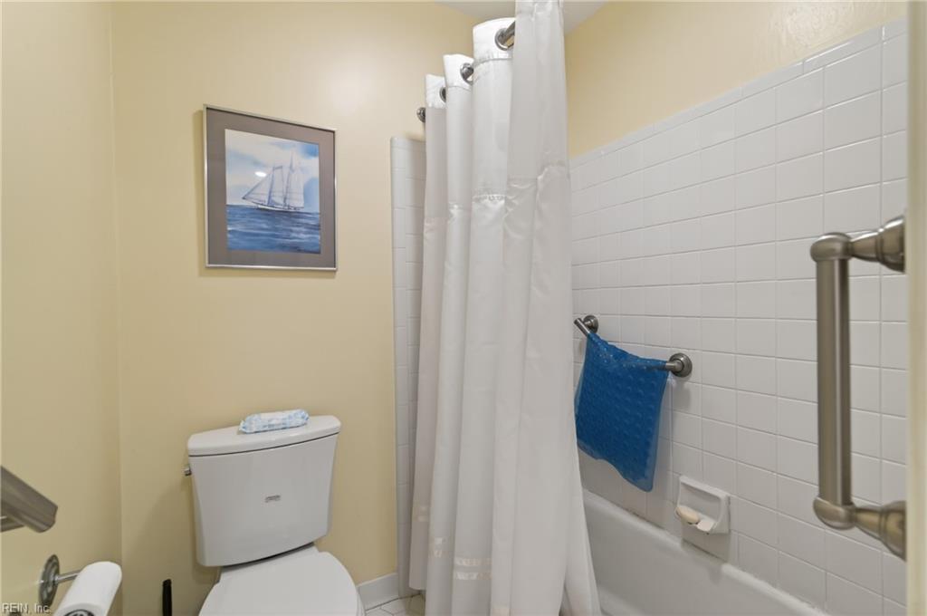 1801 Sawgrass Pointe Dr Property Photo 37