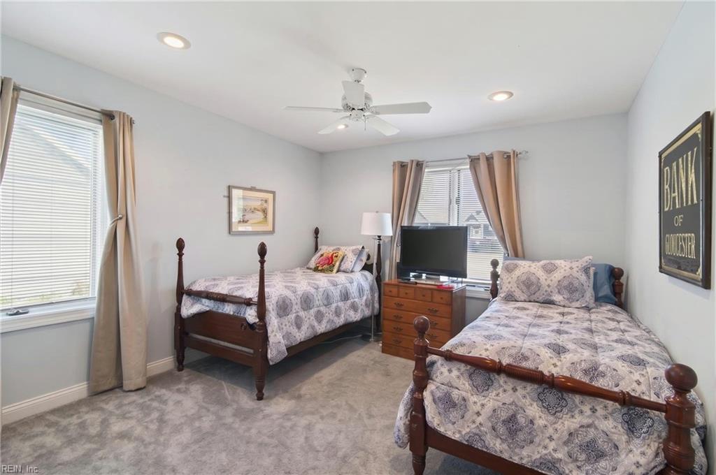 1801 Sawgrass Pointe Dr Property Photo 38
