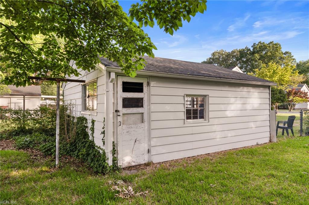 140 Chancellor Rd Property Photo 22