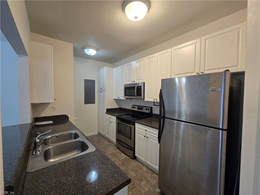 4425 Duffy Dr Property Photo 4