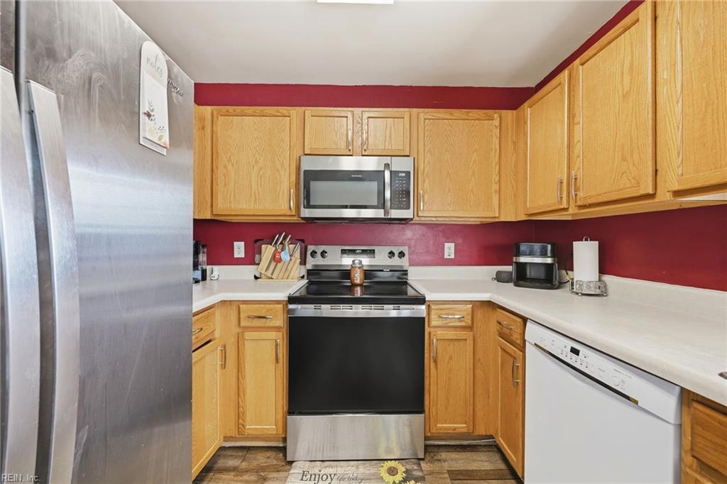 125 Langston Ct Property Photo 8