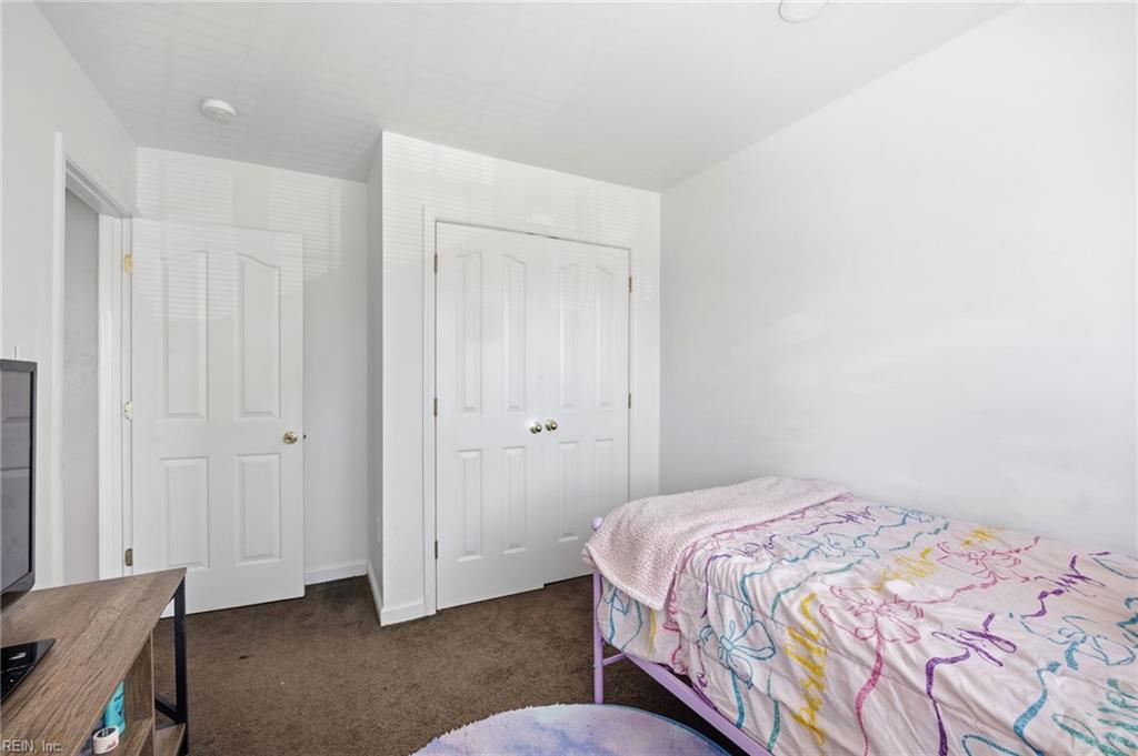 125 Langston Ct Property Photo 14