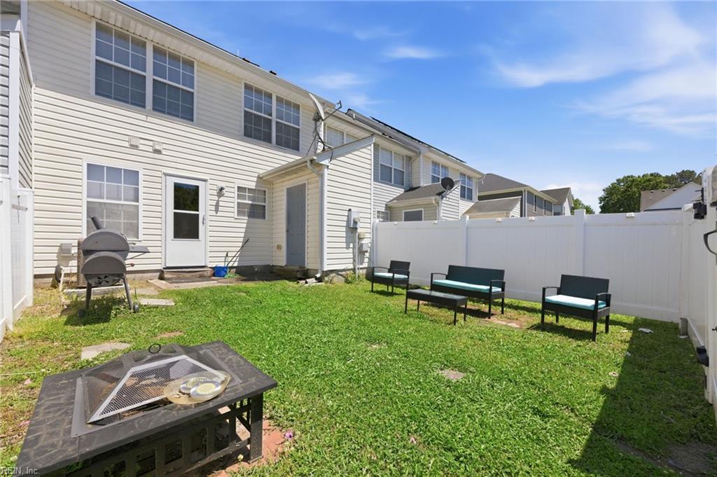 125 Langston Ct Property Photo 19