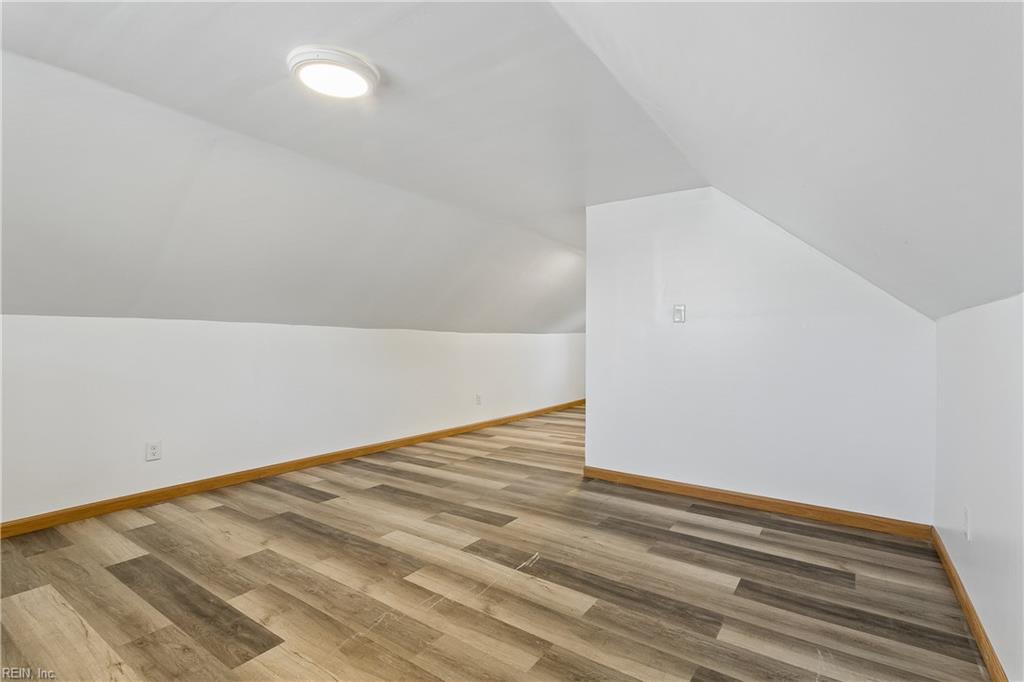 401 Melville Rd Property Photo 19