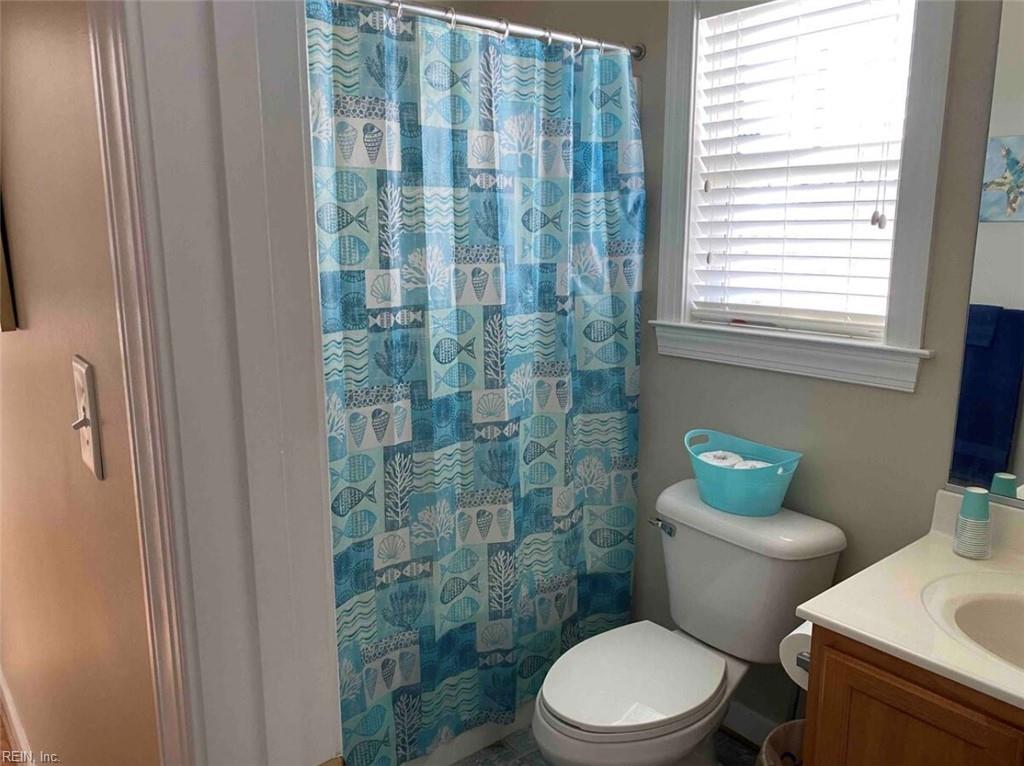 16 Al St Property Photo 18