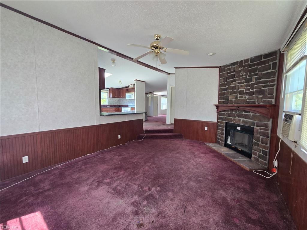 213 Butler St Property Photo 2