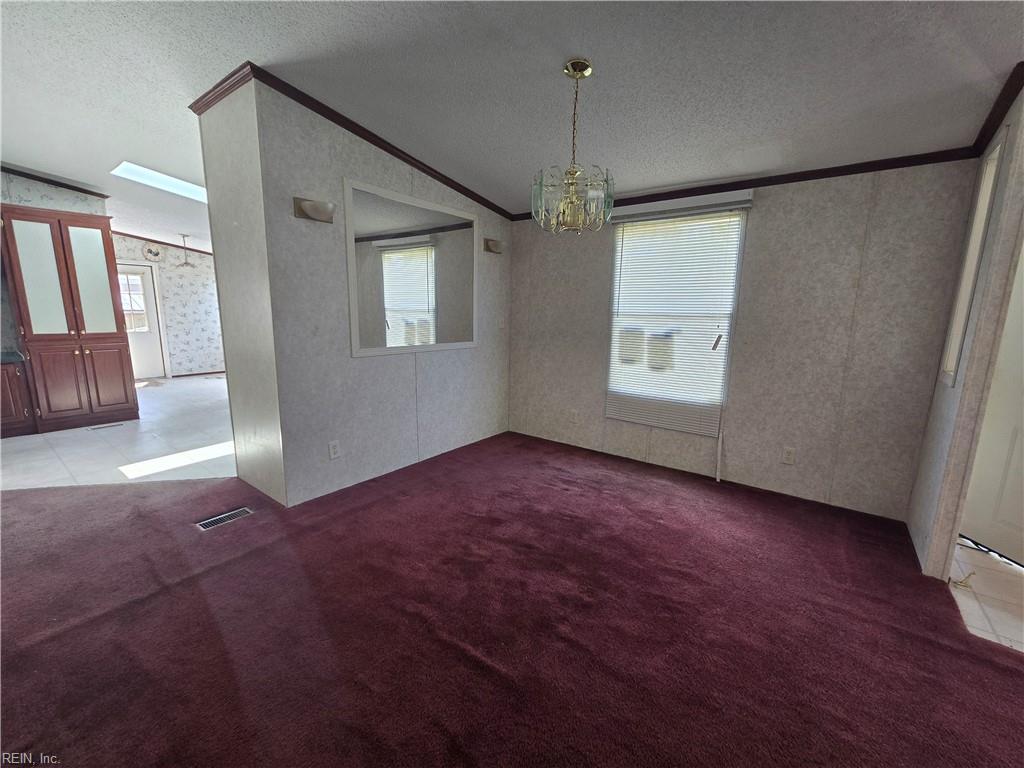 213 Butler St Property Photo 8