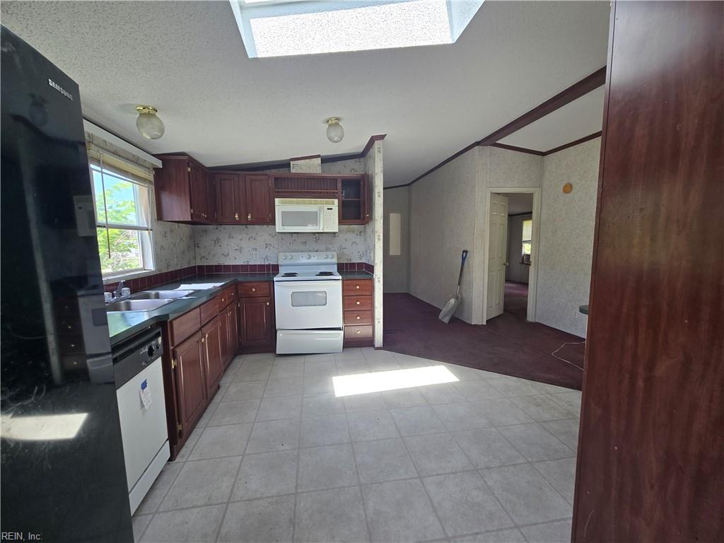 213 Butler St Property Photo 10