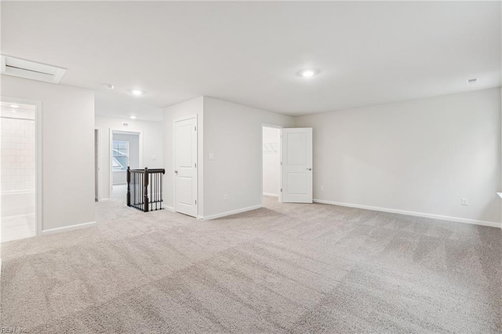7784 Patriots Way E Property Photo 13