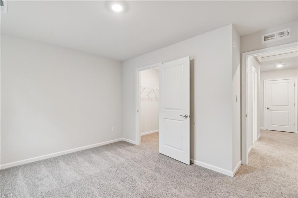 7784 Patriots Way E Property Photo 24