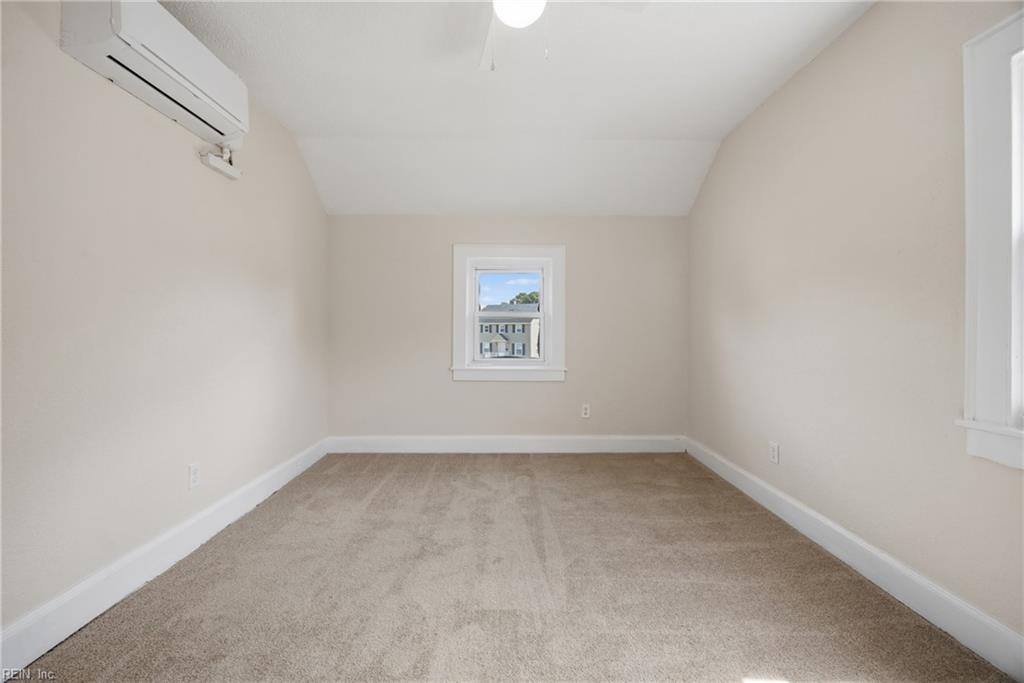 21 Aylwin Rd Property Photo 15