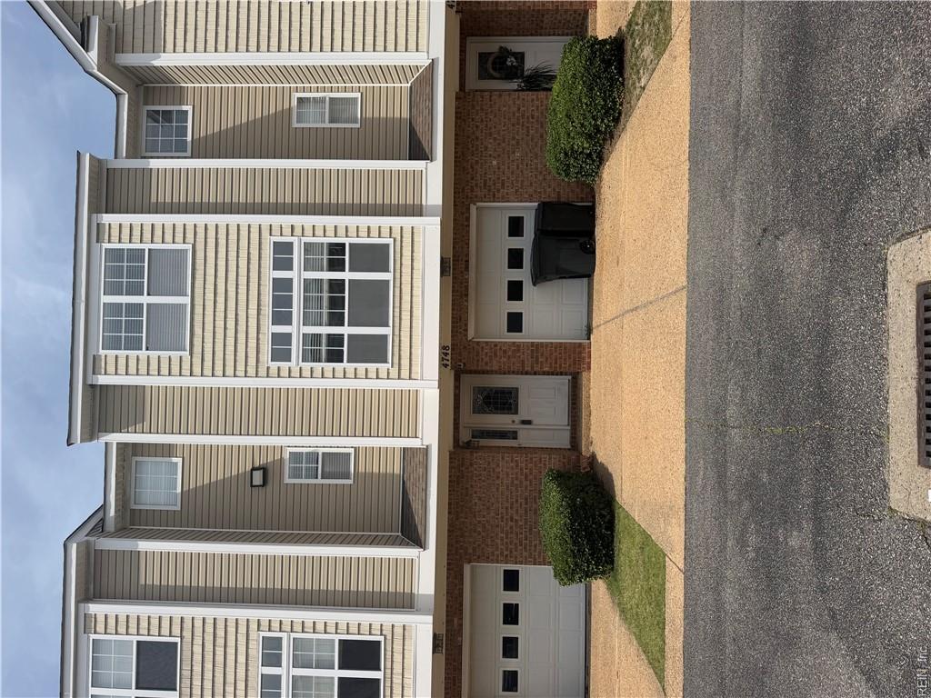 4748 Beach Bay Ct Property Photo 1